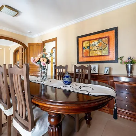 Oasis Villa Fuengirola
