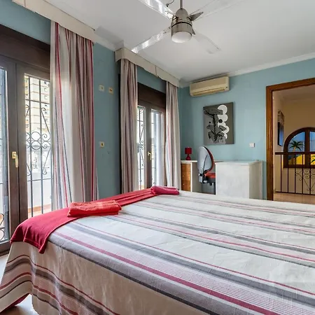Oasis Villa Fuengirola